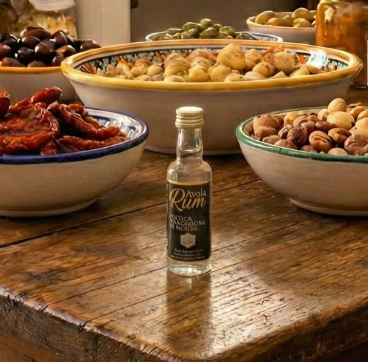 Avola Rum 4 CL